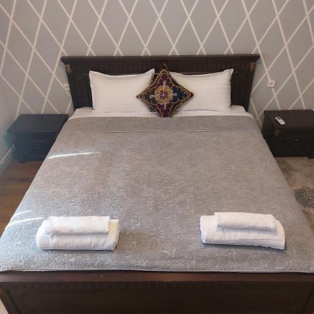 The Traveler'S Apartment Samarkand Exterior foto