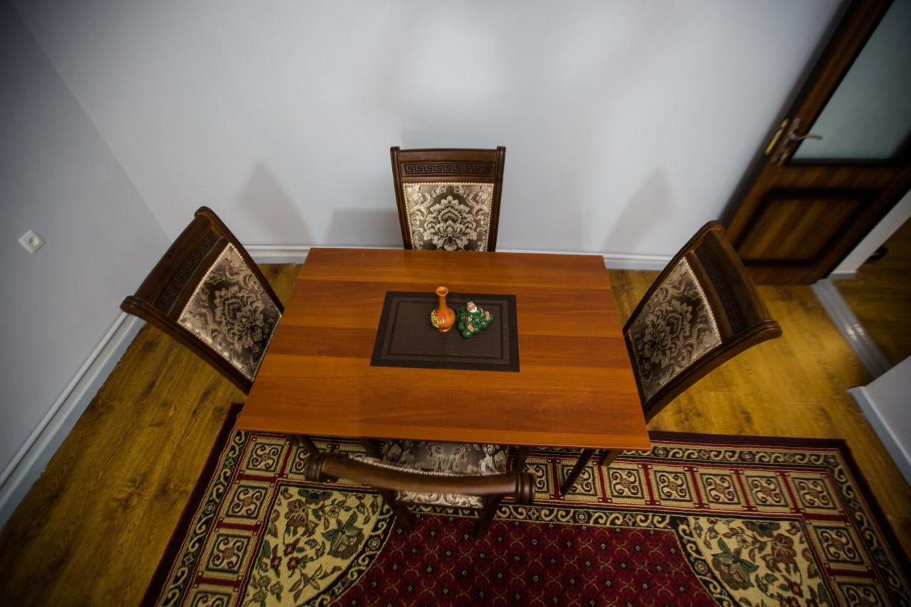 The Traveler'S Apartment Samarkand Exterior foto
